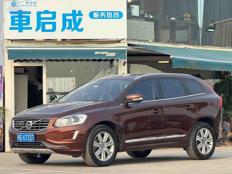 Volvo XC60, 2016