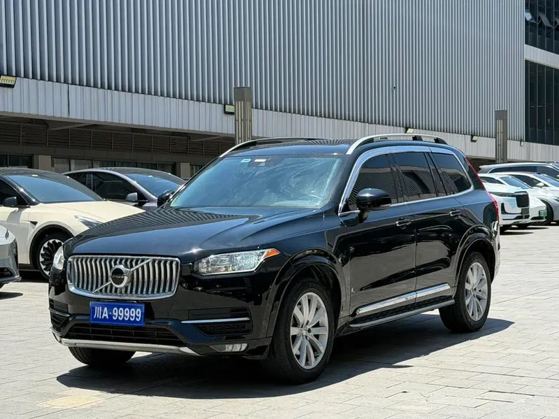 Volvo XC90, 2015