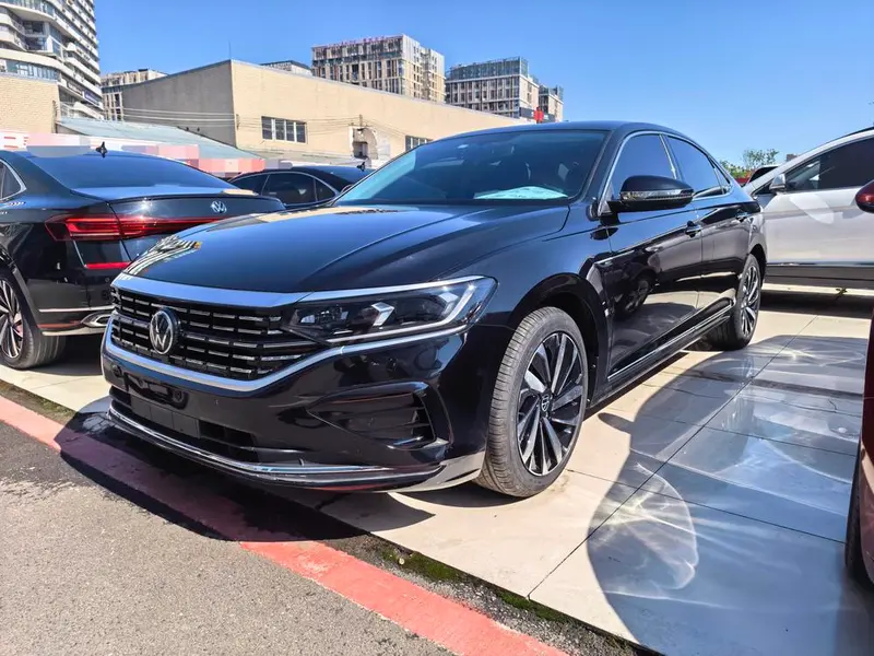 Volkswagen Passat, 2023