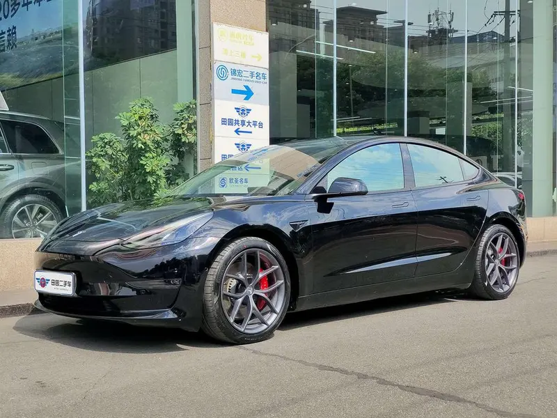 Tesla Model 3, 2021