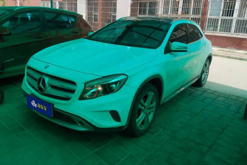 Mercedes-Benz GLA, 2016