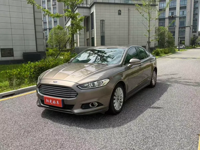 Ford Mondeo, 2013