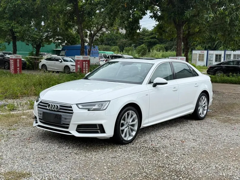 Audi A4L, 2018