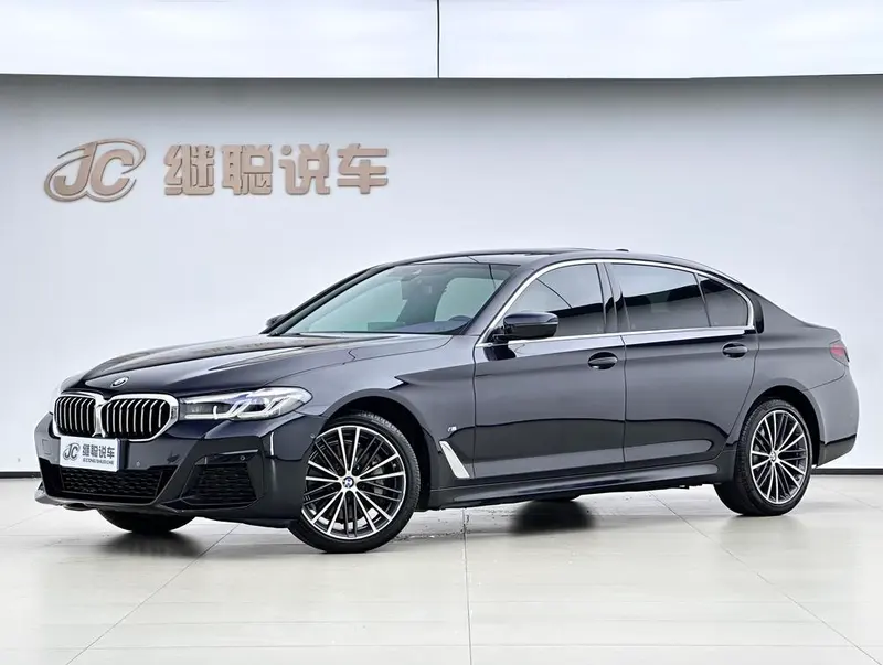 BMW 5-Series, 2021