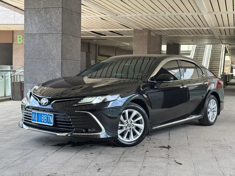 Toyota Camry, 2023
