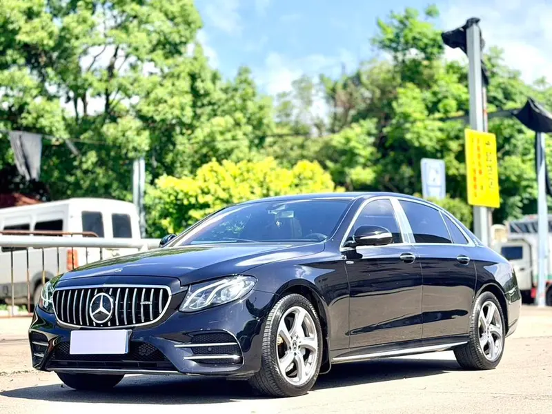Mercedes-Benz E-Class, 2018