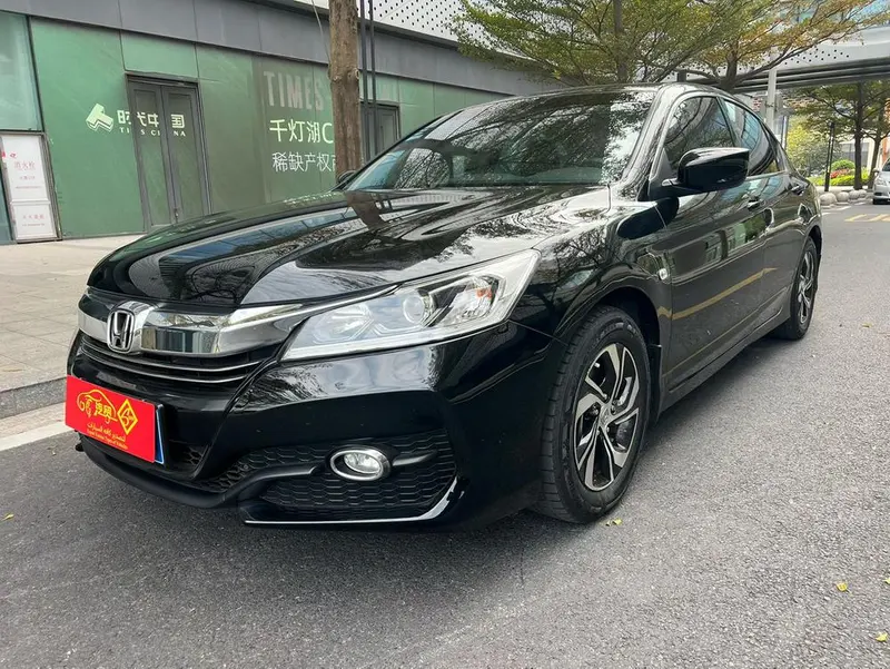 Honda Accord, 2016