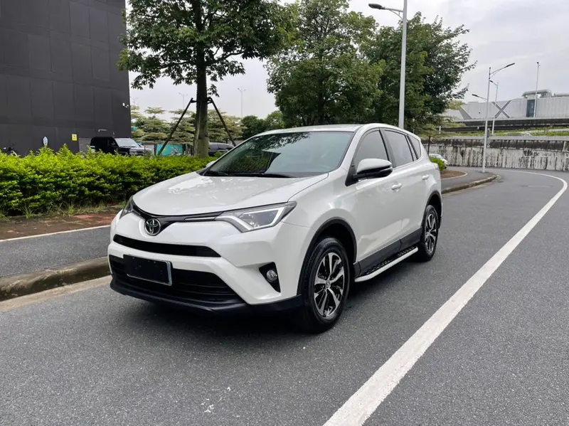 Toyota RAV4, 2016
