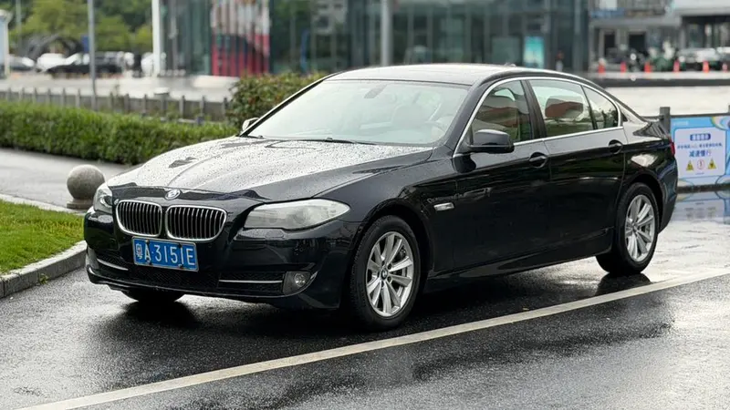 BMW 5-Series, 2012