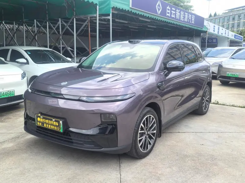 Leapmotor B10, 2025