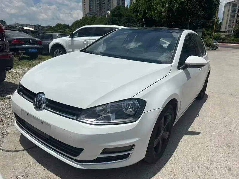 Volkswagen Golf, 2015