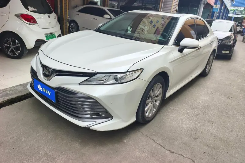 Toyota Camry, 2019
