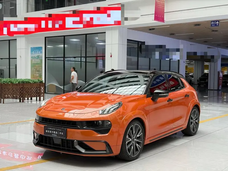 Lynk & Co 02 Hatchback, 2021
