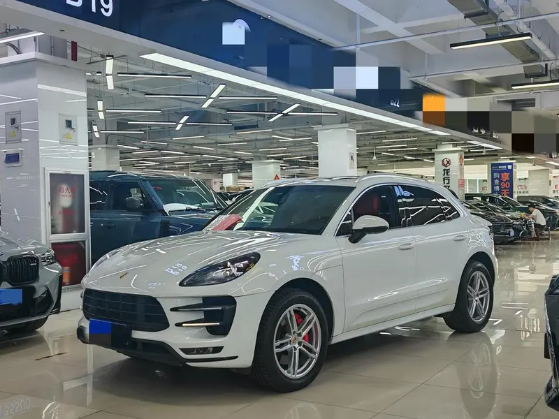 Porsche Macan, 2014