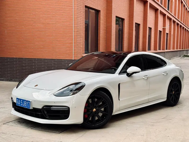 Porsche Panamera, 2017