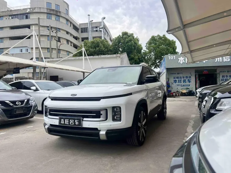 Geely ICON, 2023