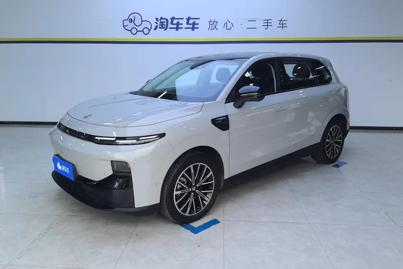 Leapmotor B10, 2025