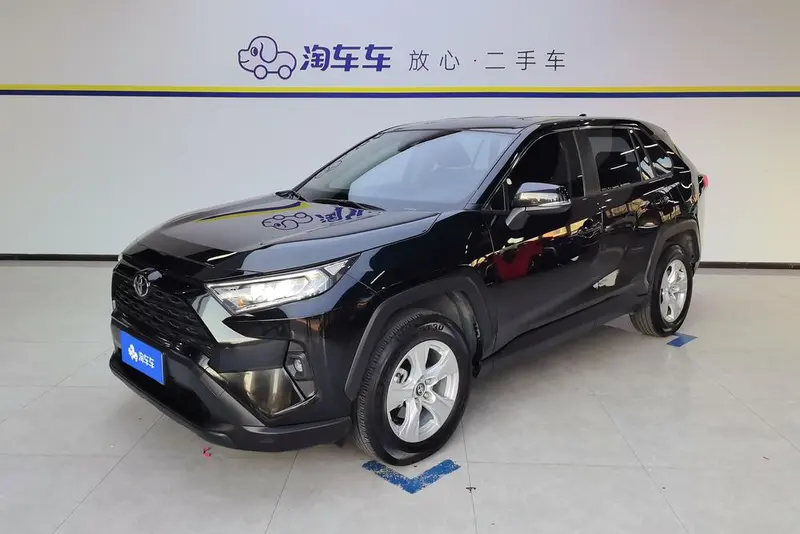 Toyota RAV4, 2023