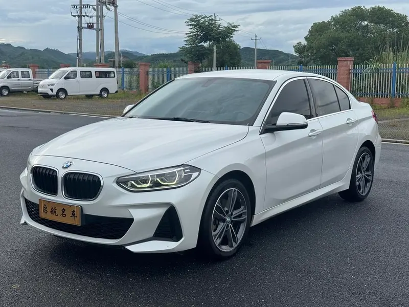 BMW 1-Series, 2023