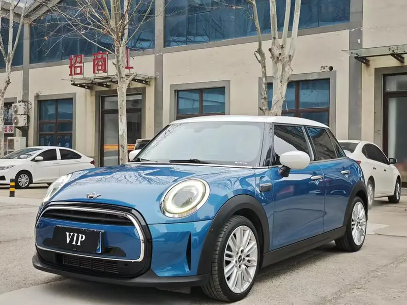 MINI MINI, 2022