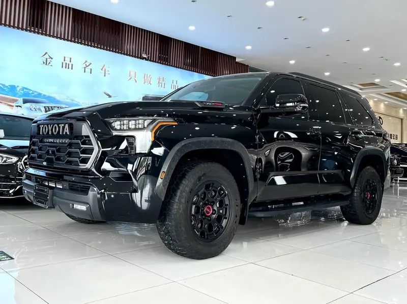 Toyota Sequoia, 2023
