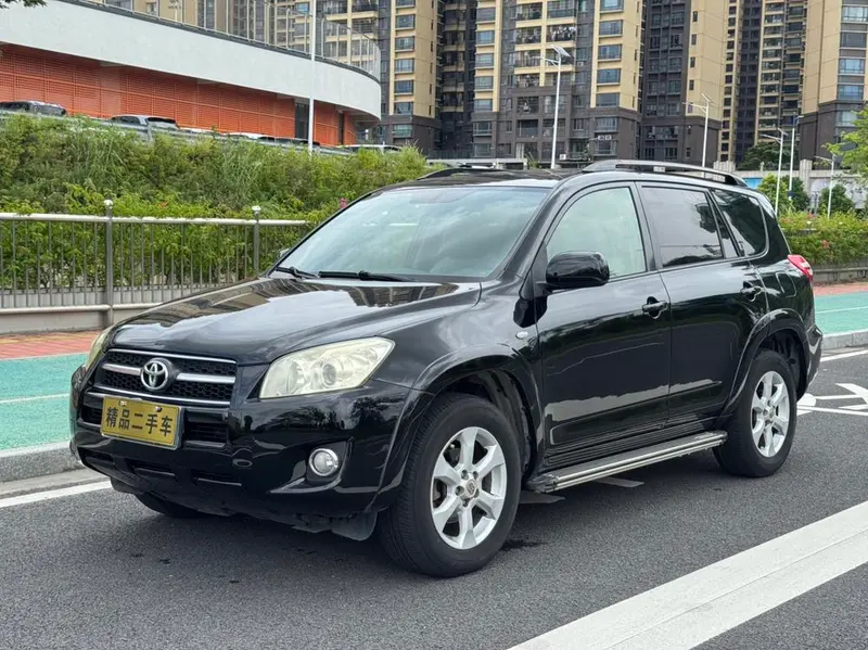 Toyota RAV4, 2009