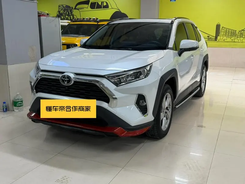 Toyota RAV4, 2021
