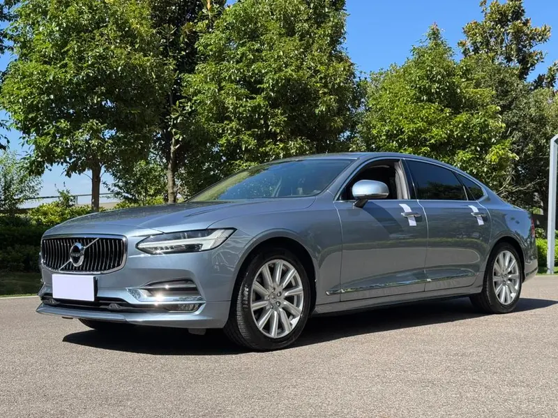 Volvo S90, 2020