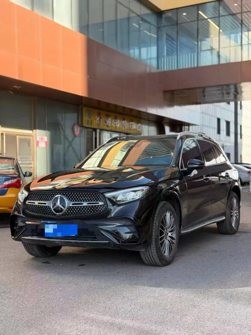 Mercedes-Benz GLC, 2025