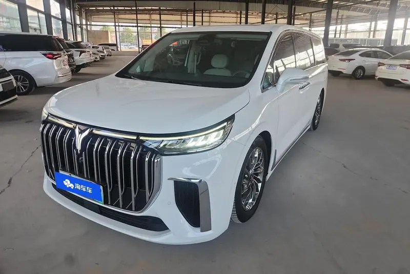 Voyah Dreamer PHEV, 2024