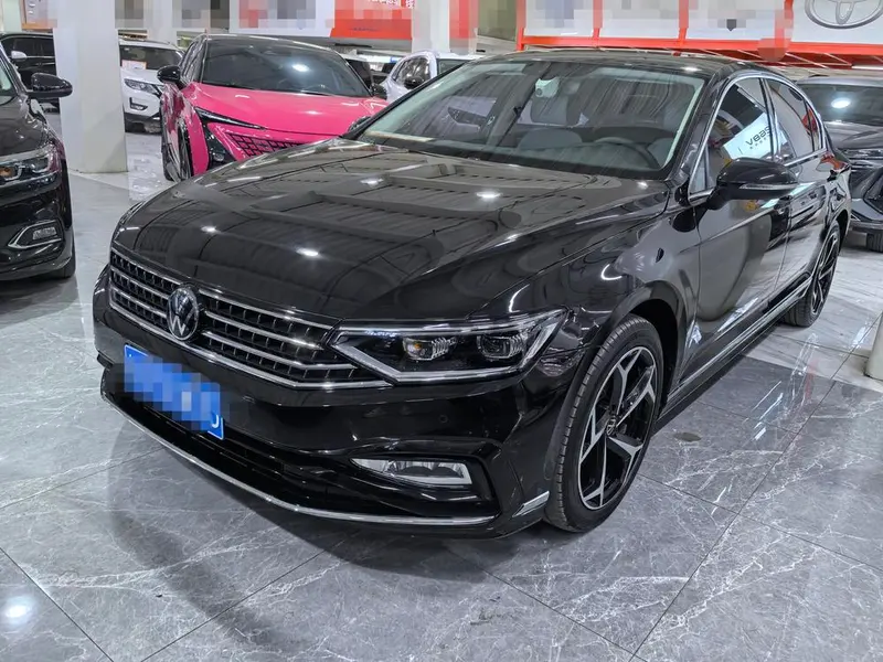 Volkswagen Magotan, 2023