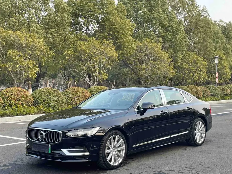 Volvo S90 PHEV, 2019
