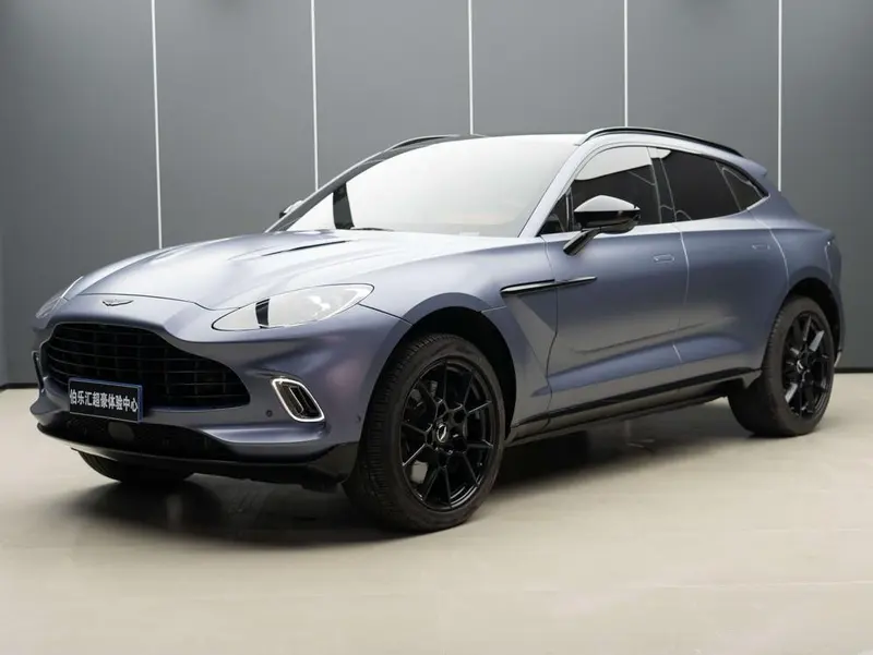 Aston Martin DBX, 2024