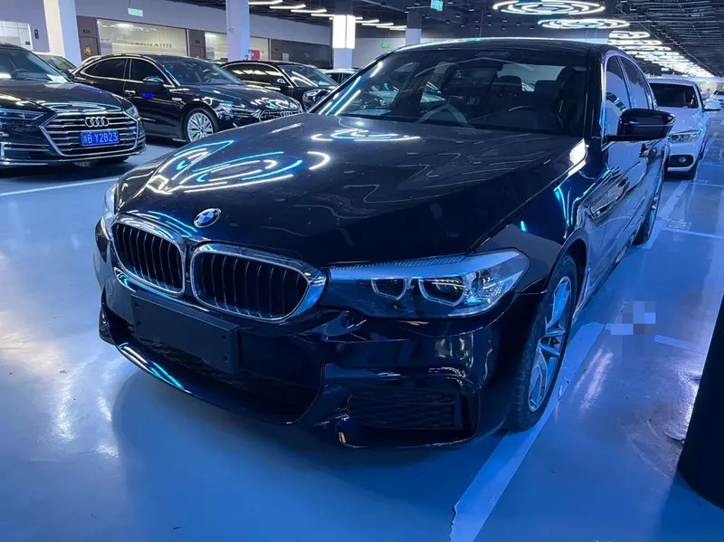 BMW 5-Series, 2020