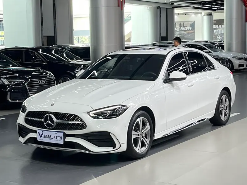 Mercedes-Benz C-Class, 2022