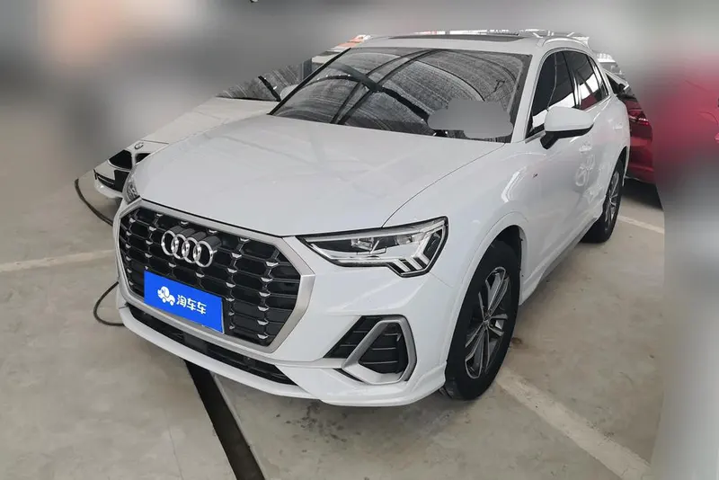Audi Q3, 2020