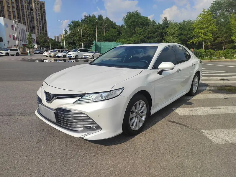 Toyota Camry, 2019