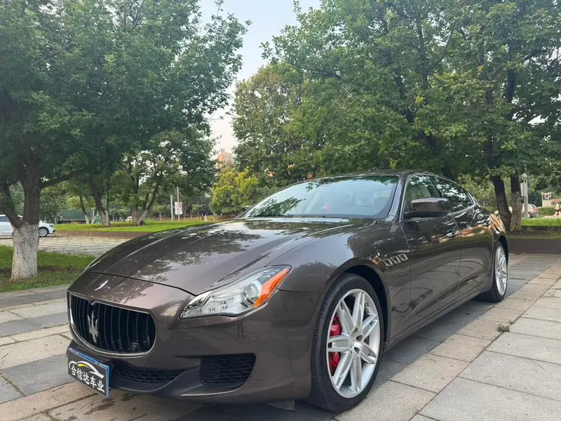 Maserati Quattroporte, 2013