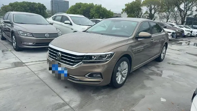 Volkswagen Passat, 2021