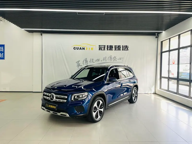 Mercedes-Benz GLB, 2022
