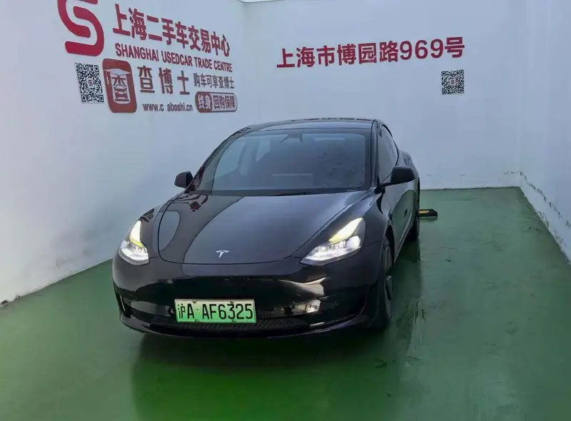Tesla Model 3, 2021