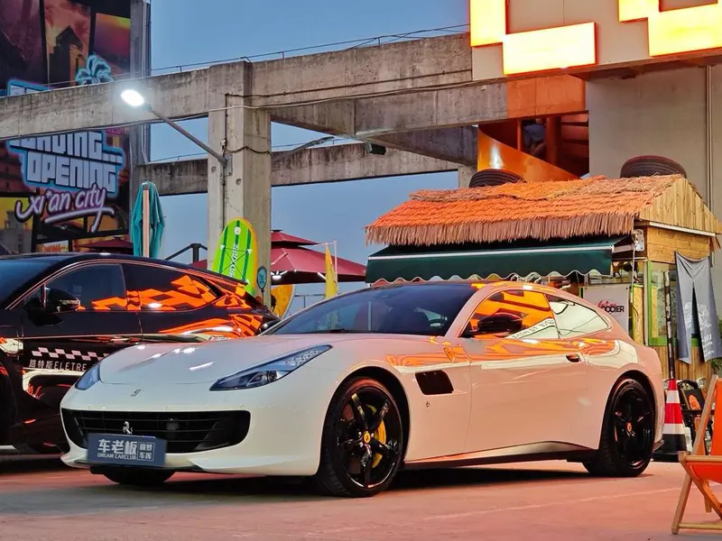Ferrari GTC4Lusso, 2017