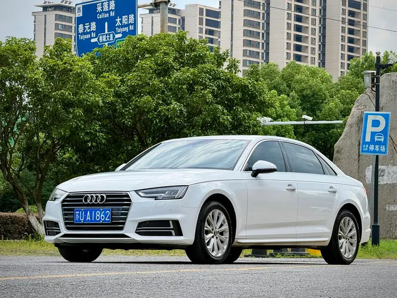 Audi A4L, 2019