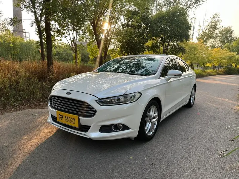Ford Mondeo, 2013