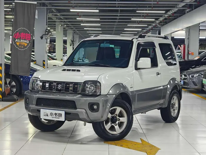 Suzuki Jimny (Import), 2015