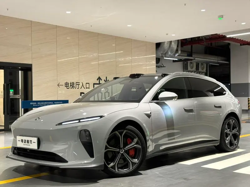 NIO ET5T, 2024