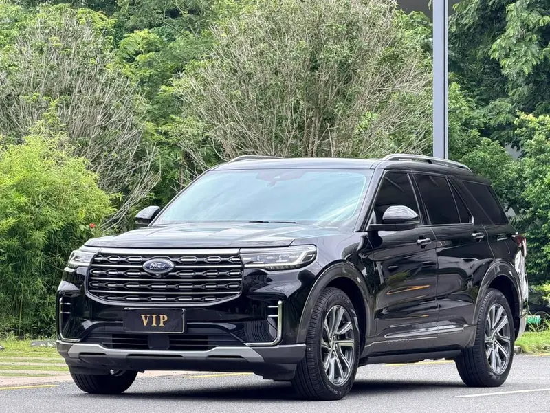 Ford Explorer, 2023