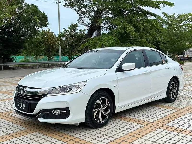Honda Accord, 2016