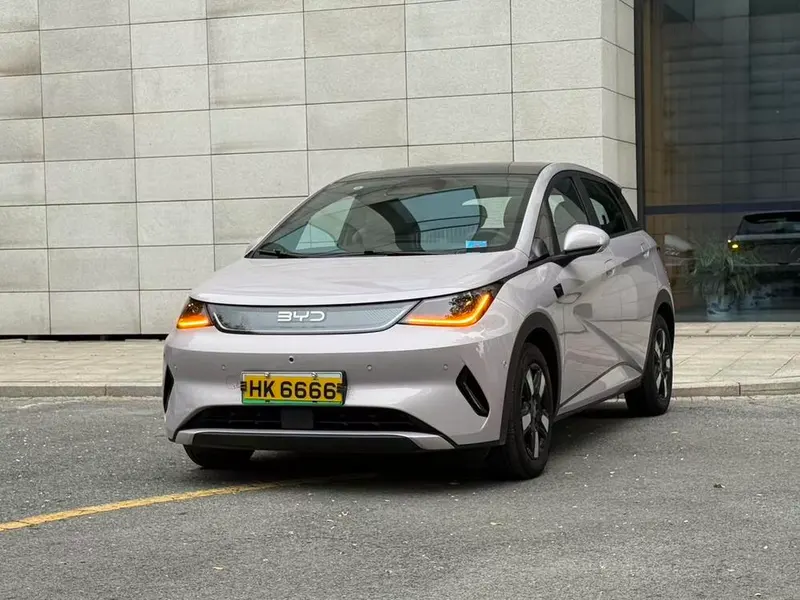 BYD Dolphin, 2025