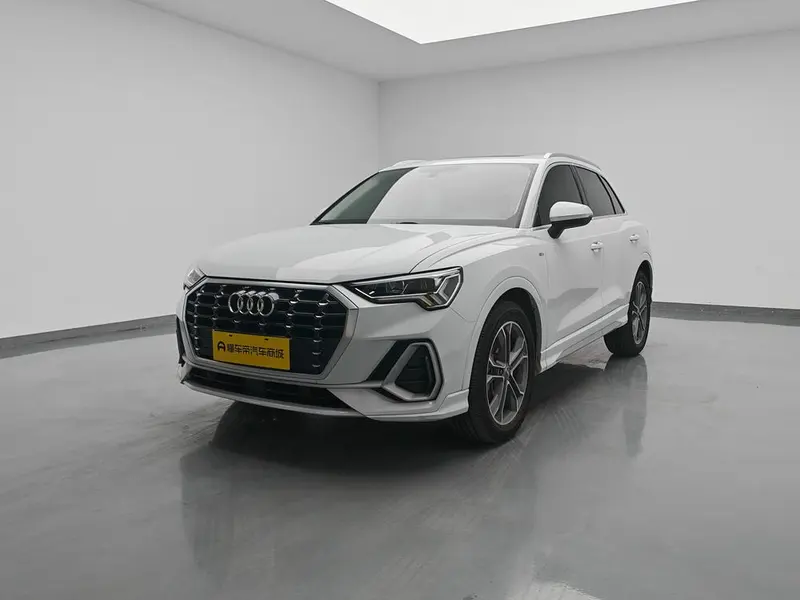Audi Q3, 2020